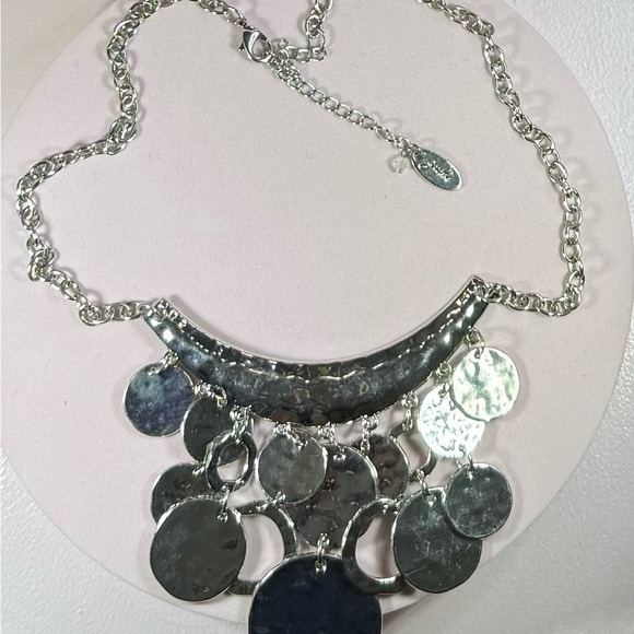 Hammered Disc Bib Statement Necklace - Picture 2 of 2